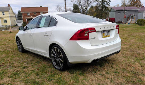 2015 Volvo S60 T6 Drive-E Platinum