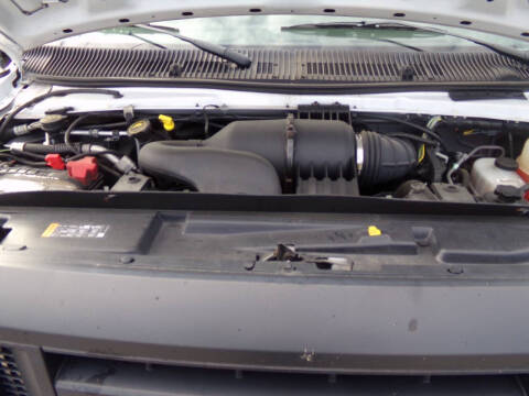 2017 Ford E-Series E-450 SD