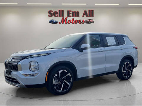 2024 Mitsubishi Outlander SE