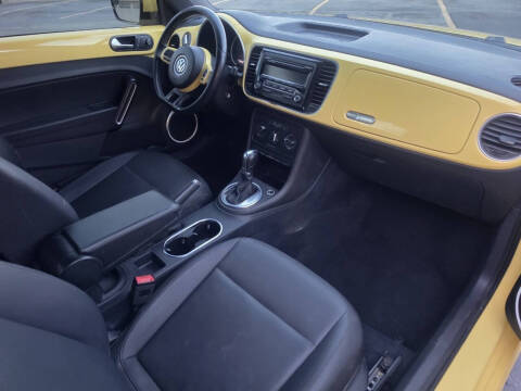 2015 Volkswagen Beetle 1.8T PZEV