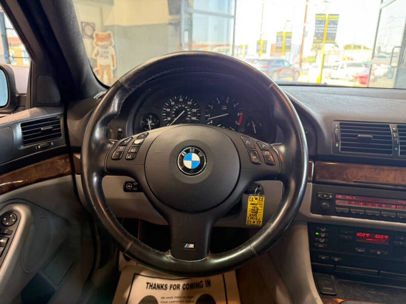 2003 BMW 5 Series 540i