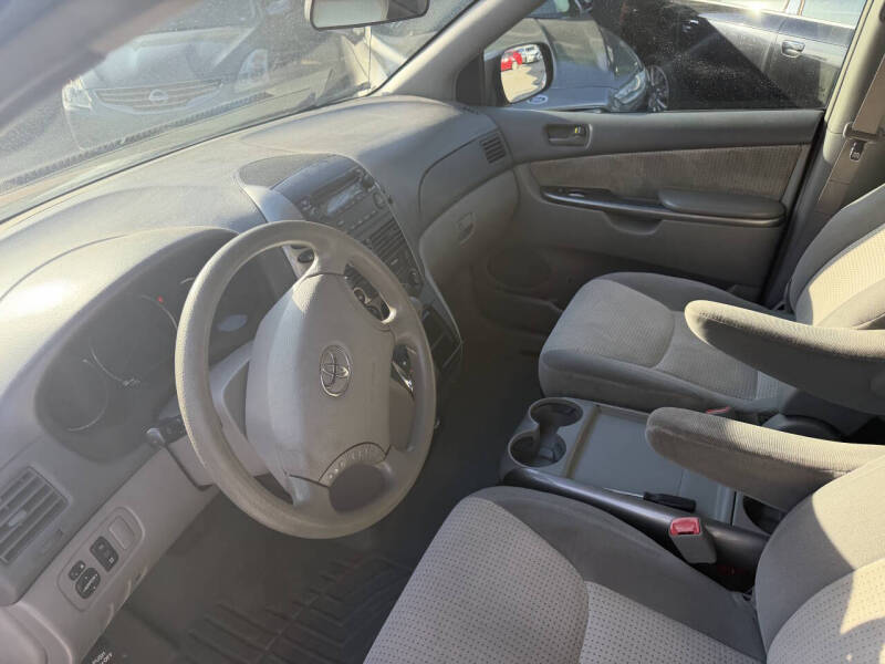 2006 Toyota Sienna