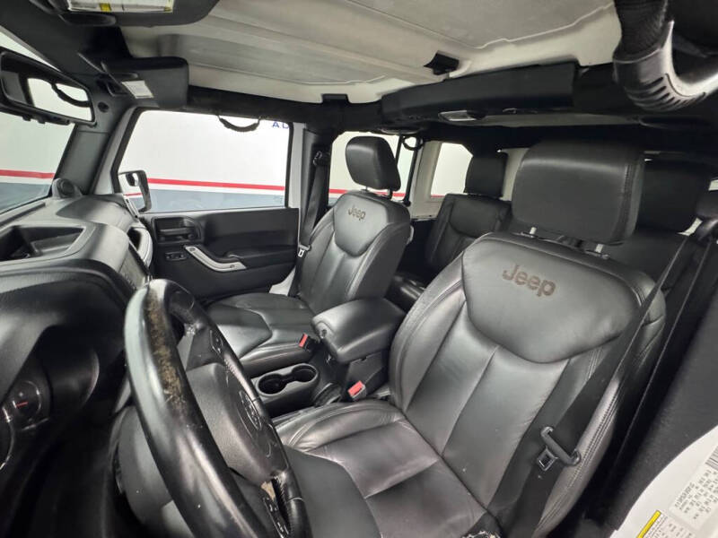 2014 Jeep Wrangler Unlimited Sahara