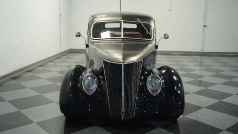 1937 Ford Tudor