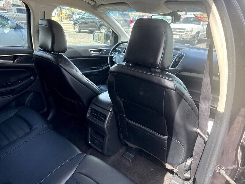 2020 Ford Edge