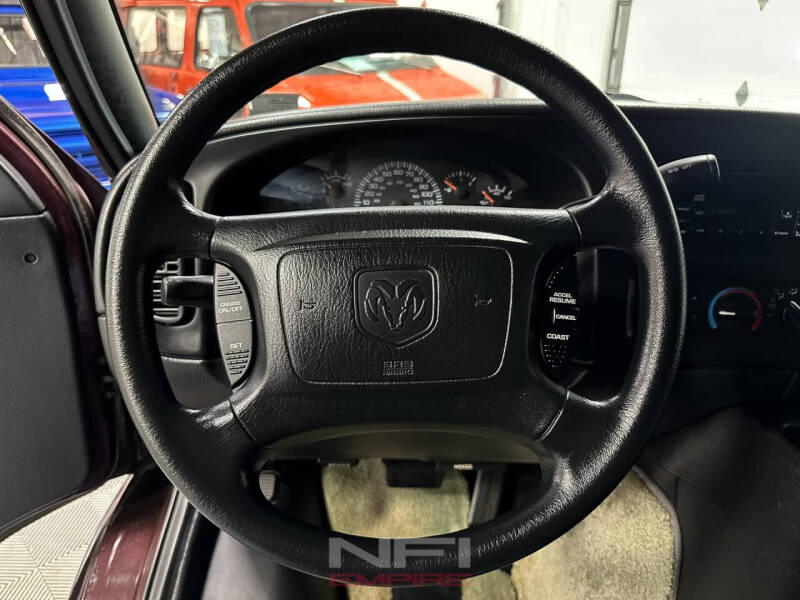 2002 Dodge Ram Van 1500