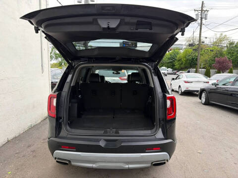 2020 GMC Acadia SLT