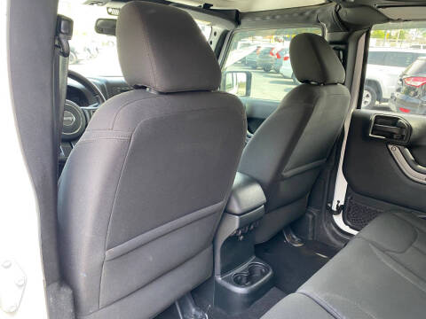 2017 Jeep Wrangler Unlimited Sport S