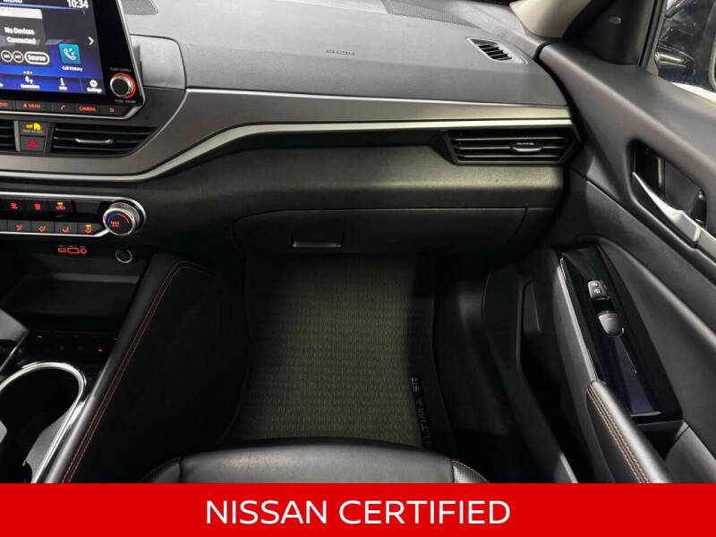 2025 Nissan Altima 2.5 SR