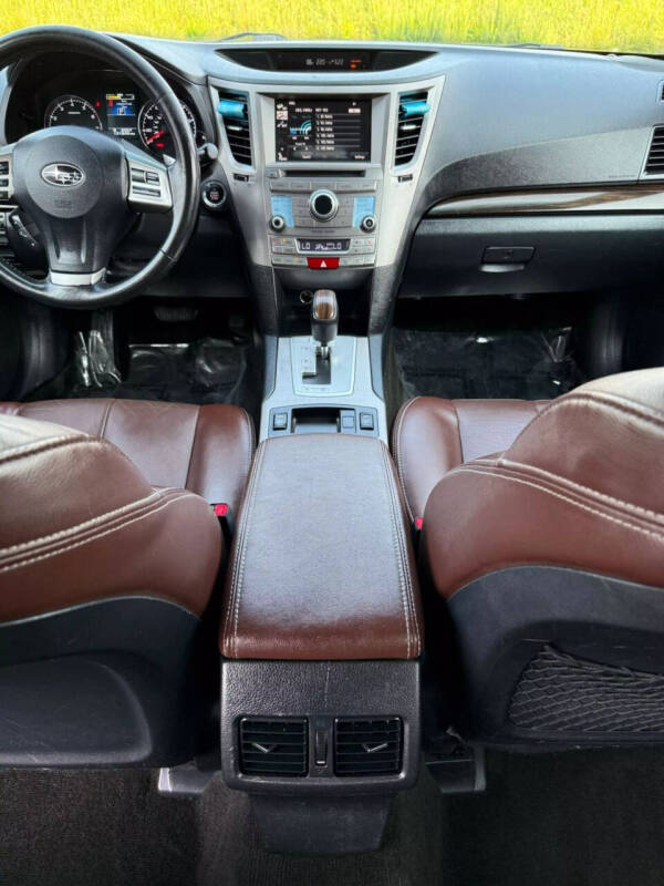 2013 Subaru Outback 2.5i Limited