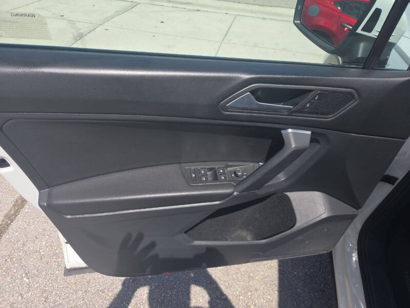 2020 Volkswagen Tiguan SE
