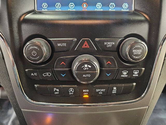 2020 Jeep Grand Cherokee Laredo