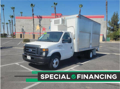 2014 Ford E-Series E-450 SD
