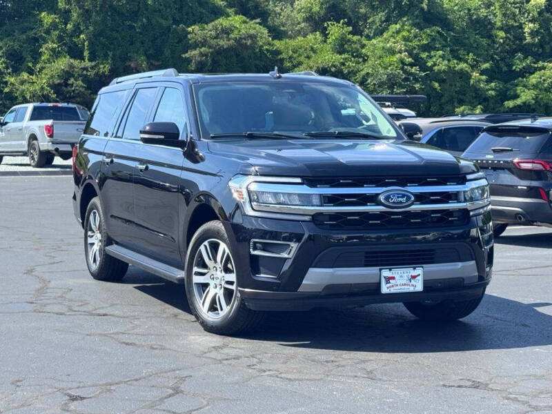 2024 Ford Expedition Limited MAX's photo