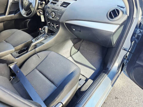 2012 Mazda MAZDA3 i Touring