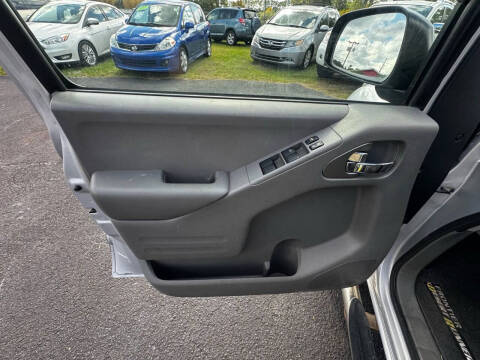 2016 Nissan Frontier Desert Runner