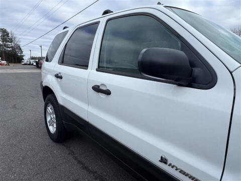 2005 Ford Escape HEV