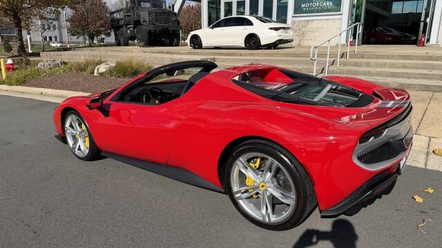 2024 Ferrari 296 GTS