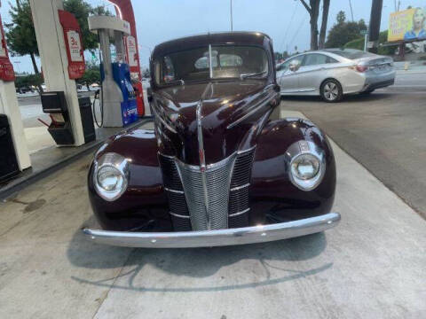 1940 Ford Deluxe