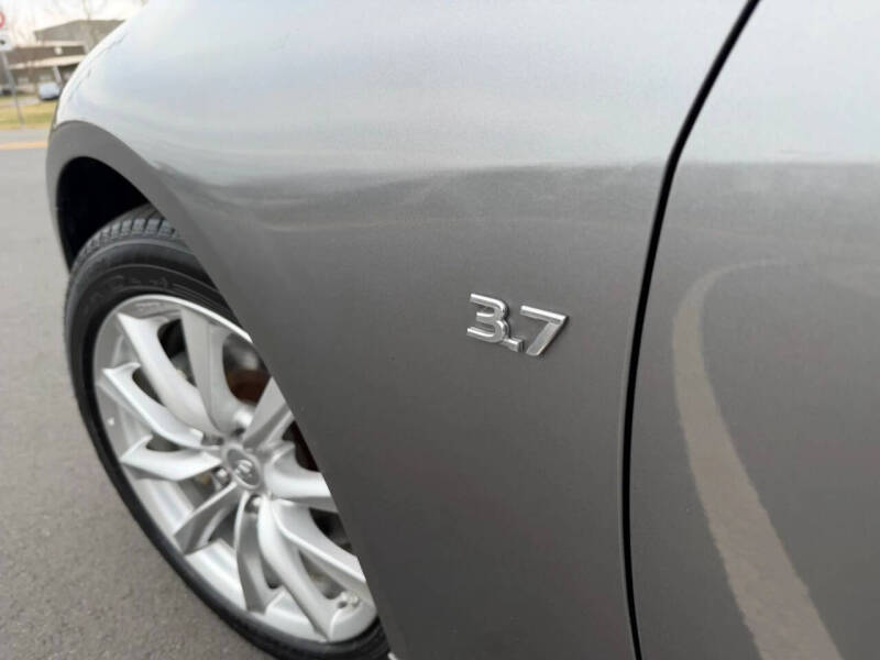 2014 Infiniti Q60 Coupe