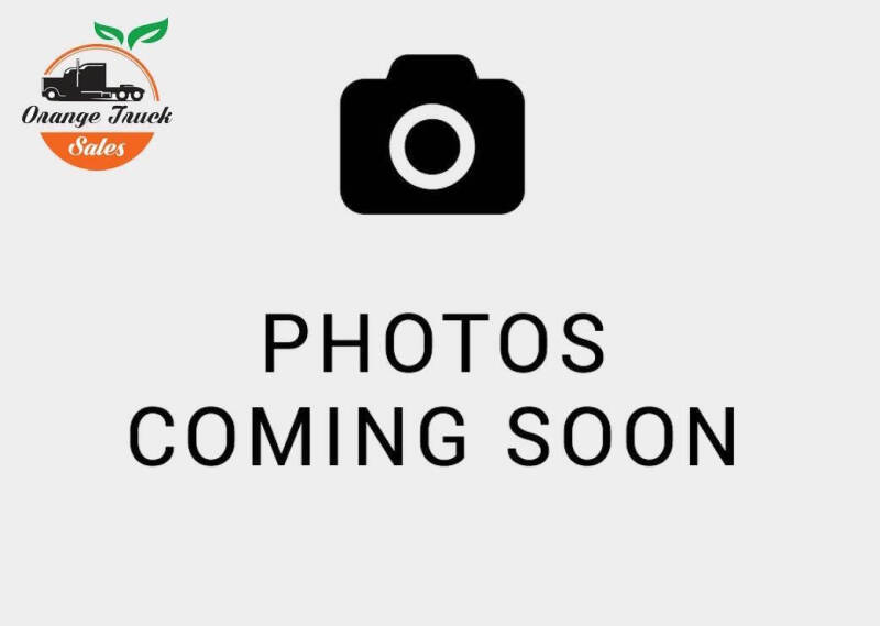 2018 Freightliner M2 106