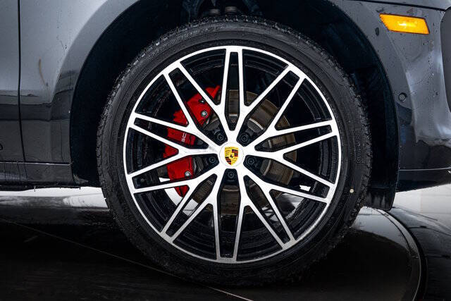 2026 Porsche Macan S