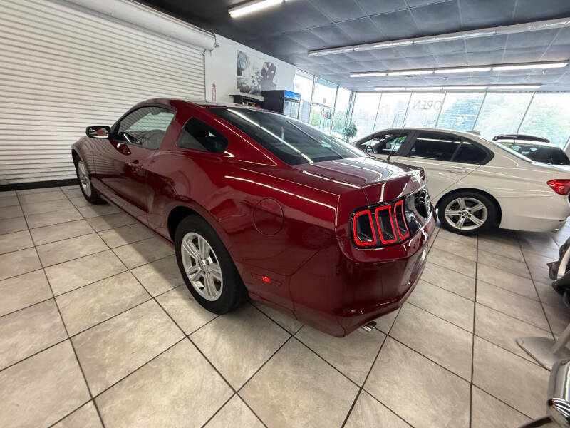 2014 Ford Mustang V6 Premium