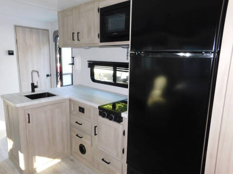 2024 Della Terra 255 BHLE