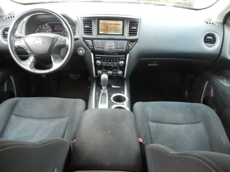 2013 Nissan Pathfinder S
