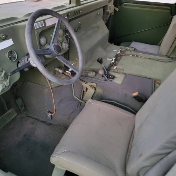 1986 AM General HMMWV