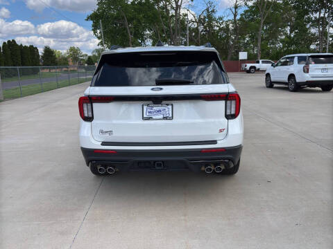 2025 Ford Explorer ST