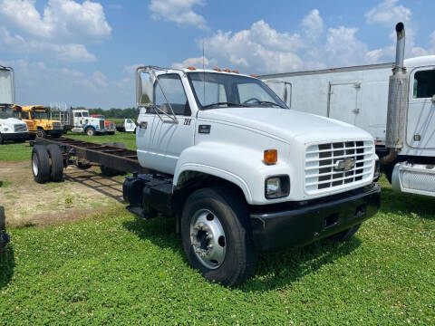 1999 Chevrolet C6500 for sale at Vehicle Network - Fat Daddy's Truck Sales in Goldsboro NC