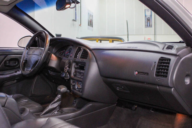 2003 Chevrolet Monte Carlo SS