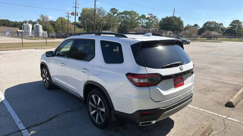 2023 Honda Pilot Touring