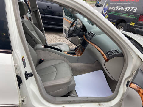 2006 Mercedes-Benz E-Class E 350 4MATIC