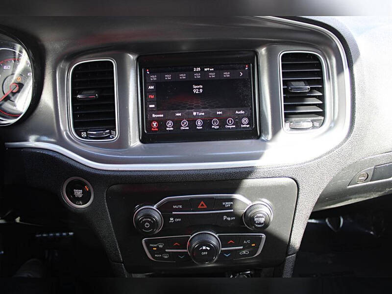 2022 Dodge Charger SXT