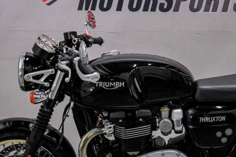 2017 Triumph Thruxton 1200