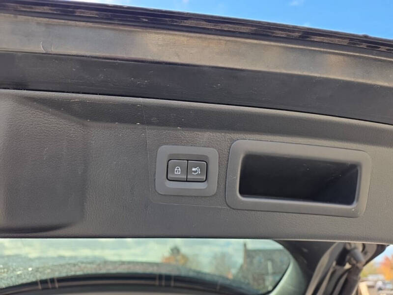 2024 Mazda CX-50 2.5 S Preferred