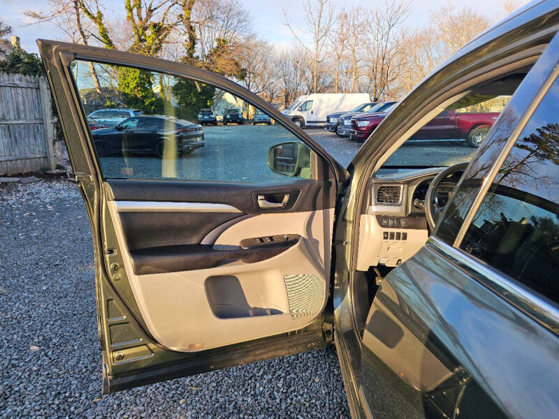 2017 Toyota Highlander XLE