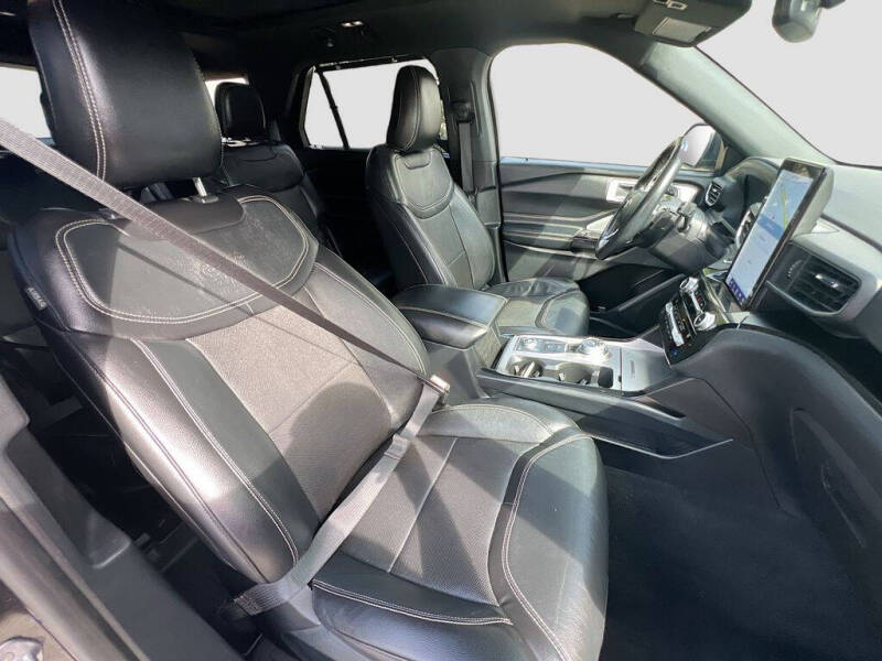 2021 Ford Explorer ST
