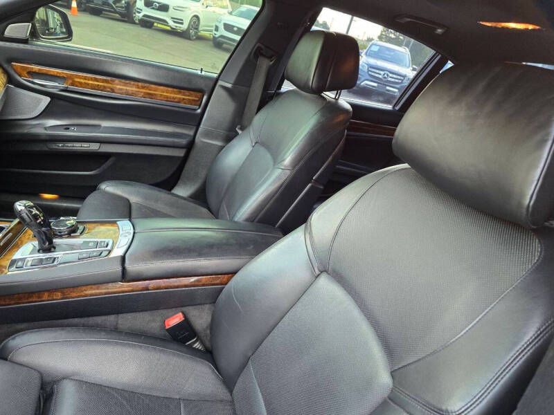 2014 BMW 7 Series 750i