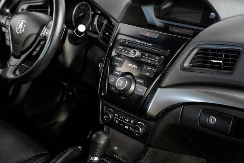 2015 Acura ILX 2.0L w/Premium