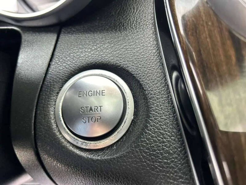 2019 Mercedes-Benz GLC GLC 300