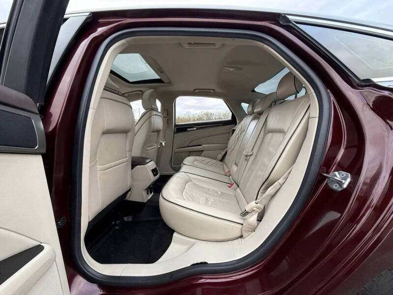 2017 Ford Fusion Platinum