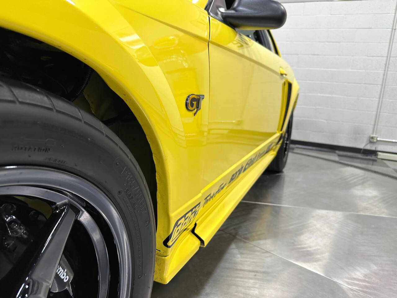 2000 Ford Mustang 124