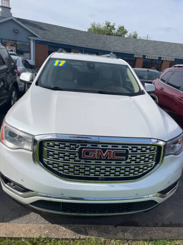2017 GMC Acadia Denali
