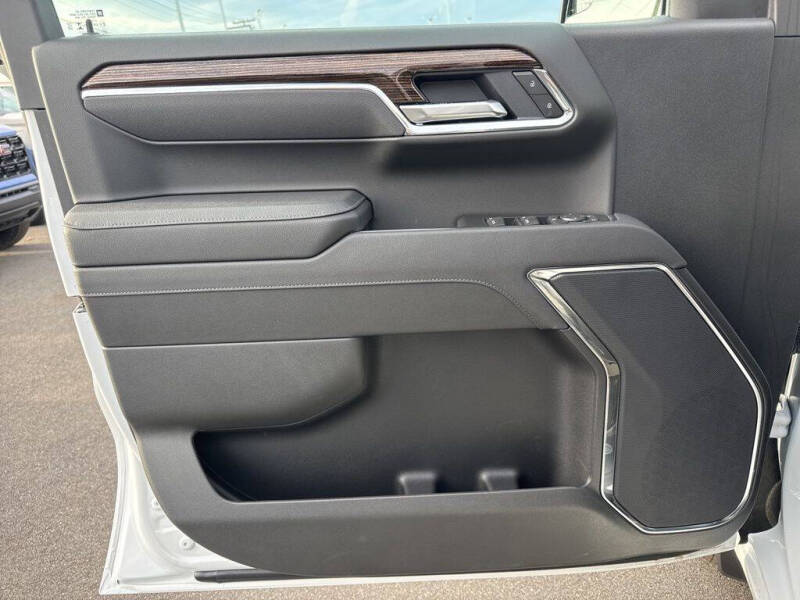 2025 GMC Sierra 1500