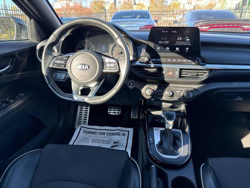 2021 Kia Forte GT Line