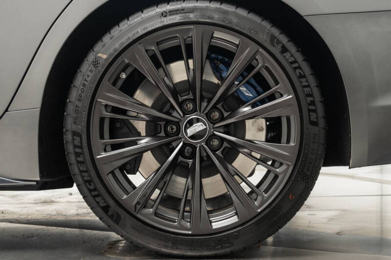 2025 Cadillac CT5-V Blackwing