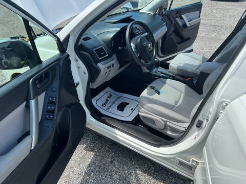 2016 Subaru Forester 2.5i